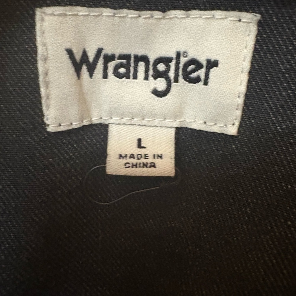 Wrangler black Denim Jacket Southwest Tribal Native Aztec Western Boho Jean Coat - Picture 9 of 14